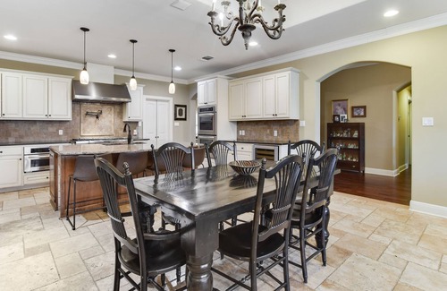 Woodhaven House | Fourth Night Free* I Pool I Firepit I Outdoor Entertaining Area