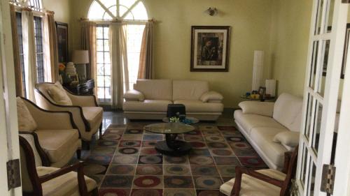 Kozhikode House | FOURWINDS Bungalow