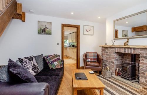 Macclesfield House | Fox Bank Cottage