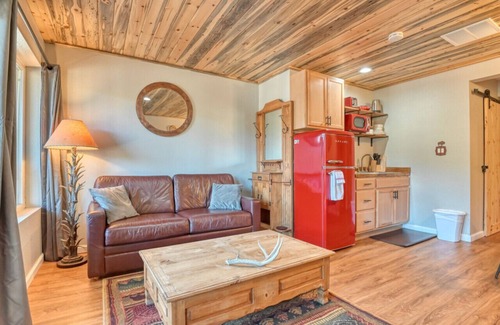 Green Mountain Falls Apartment | Fox Den Cozy Mountain Apt In GMF