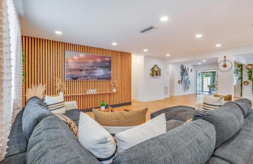 Central Fort Lauderdale Villa | Fox Garden Luxury Boho Near Downtown & Beach
