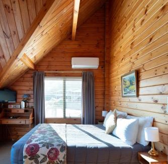 Fox Glacier Cabin | Fox Glacier Lodge