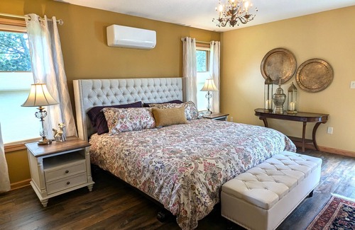 Rochester Other | Fox Glenn Farm - Rochester Home Scenic Quiet Clean Modern - Safe Space - Pets OK