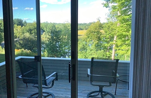 Lee Condo | Fox Hollow Lakeside Condo, Minutes to Tanglewood