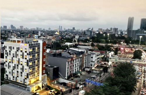 Tanjung Duren Utara Hotel | FOX Lite Grogol Jakarta