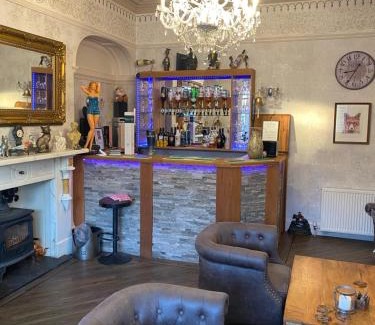 Blackpool Town Center Bed & Breakfast | Fox lodge