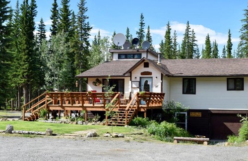 Tok Bed & Breakfast | Fox n Fireweed Cabins