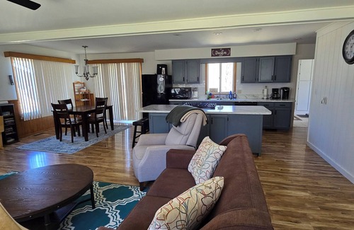 Indian River House | Foxes Den Country Corner Home off Round Point. Mullett Lake Access under 1 Mile