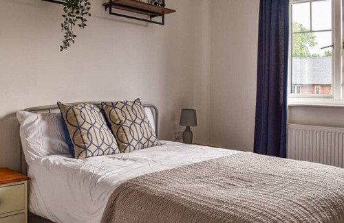 Ford Cottage | Foxes Furlong ..
