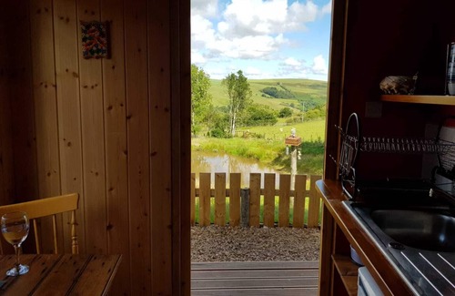 Newcastle-on-Clun Cabin | Foxglove Holiday Private Eco Accommodation