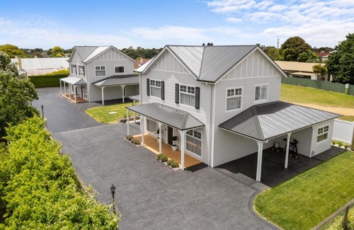 Mount Gambier Villa | Foxmount Estate - MAGNUS