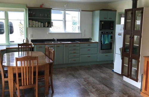 Foxton Beach House | Foxton Beach Cottage