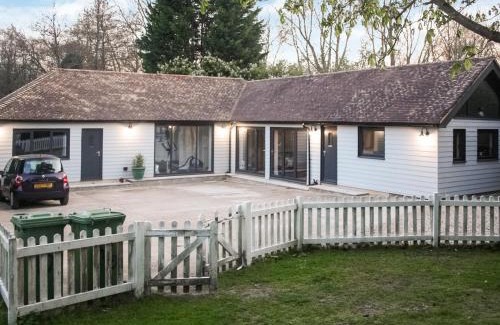 Harrietsham House | Foxton Lodge - Uk47296