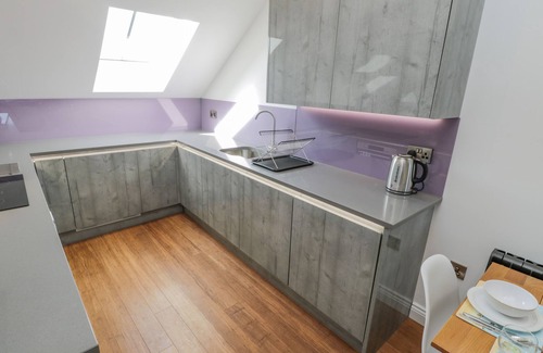 West Cliff Cottage | Foxton Penthouse