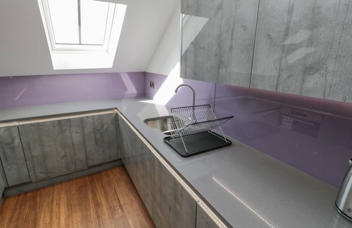 West Cliff Cottage | Foxton Penthouse