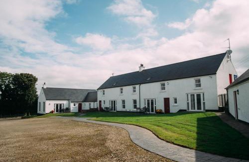 Strabane House | Foyle Cottage