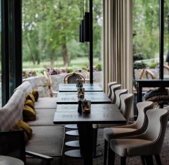 Vasteras Municipality Hotel | Frösåker G&CC