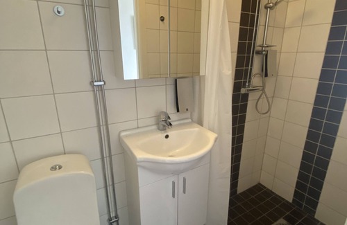 Frovi Hotel | Frövihotell