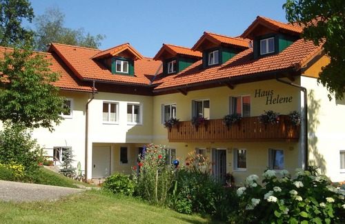 Schoerfling am Attersee House | Frühstückpension Haus Helene