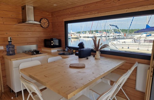 Eclaron-Braucourt-Sainte-Liviere Boat Rental | Electric panoramic boat, sail on the Lac du Der without a permit Giffaumont