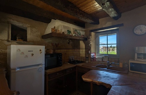 Pouligny-Saint-Pierre Cottage | Charming Country House with Garden in Berry - Near Abbaye de Fontgombault and La Roche-Posay