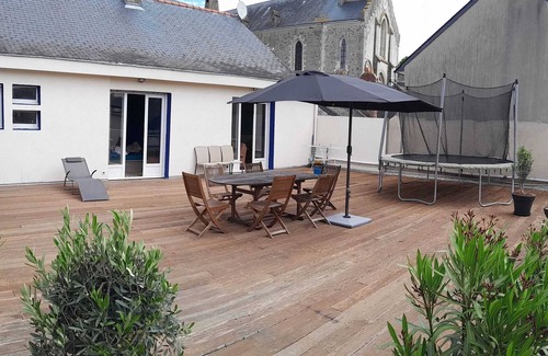 Ingrandes-Le Fresne sur Loire House | Homerez - Charming Family House in Ingrandes