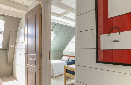 La Chapelle-Saint-Martin-en-Plaine House | The workshop