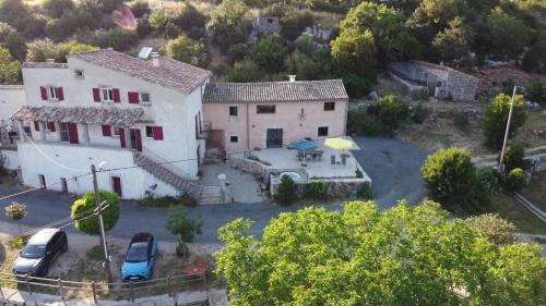 La Vacquerie-et-Saint-Martin-de-Castries Bed & Breakfast | Gîte de Gazelle Chambres d'hôte