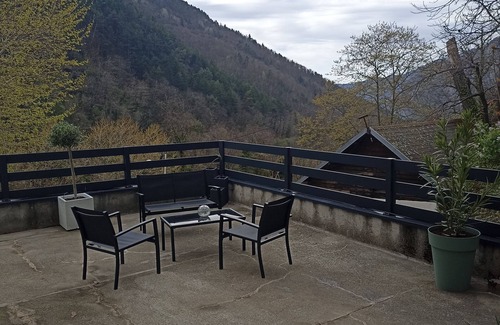 Roquebilliere Apartment | Apartment rental 2 minutes from the spa