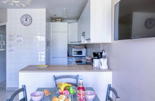 La Madrague Apartment | La Madrague d'Azur by Interhome