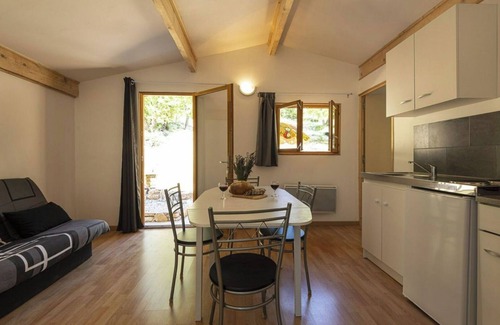 Saint-Jean-de-Maruejols-et-Avejan Ski Chalet | Chalets for 4 to 6 people