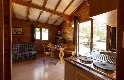 Saint-Jean-de-Maruejols-et-Avejan Ski Chalet | Chalets for 4 to 6 people (2)