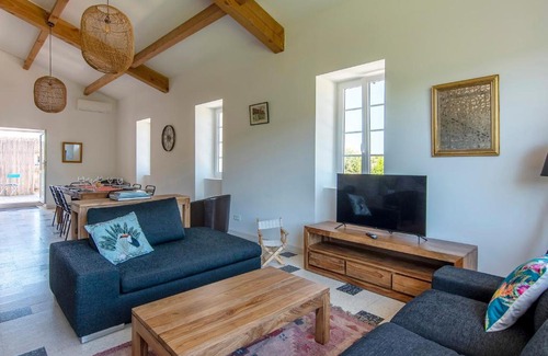 Saint-Jean-de-Maruejols-et-Avejan House | Mas Picholine - Maison pour 10 avec piscine