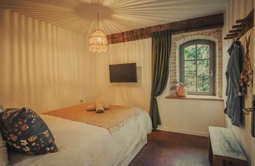 Saint-Jean-Saint-Maurice-sur-Loire Apartment | Gîtes Les Pittoresques