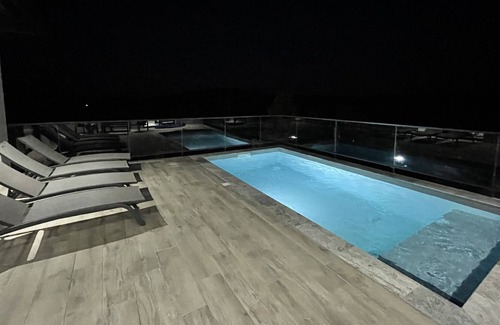 Saint-Sebastien-d'Aigrefeuille Villa | Villa with swimming pool between sea and Cévennes near Anduze in the South.