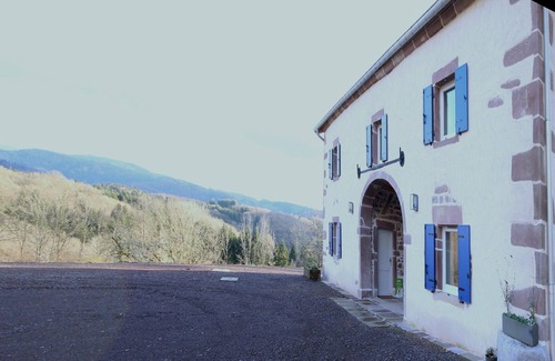 Ternuay-Melay-et-Saint-Hilaire Cottage | Spacious cottage with sauna, 12 guests