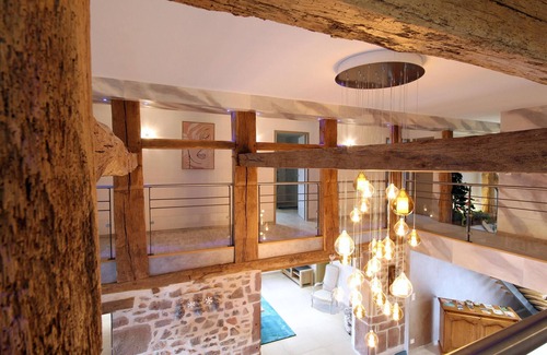 Ternuay-Melay-et-Saint-Hilaire Cottage | Forest Lodge for 12 People