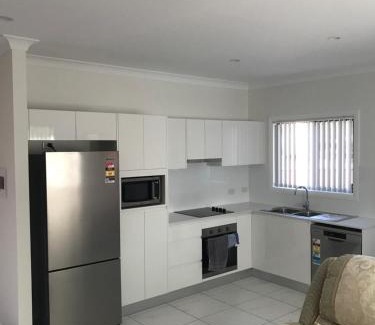 Doonside Apartment | Fragrant Home-68A Brand New 2 rooms House with beautiful private garden and entrance,5G wifi