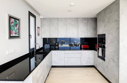 Tabua Apartment | Francelho 2 Apartment by LovelyStay