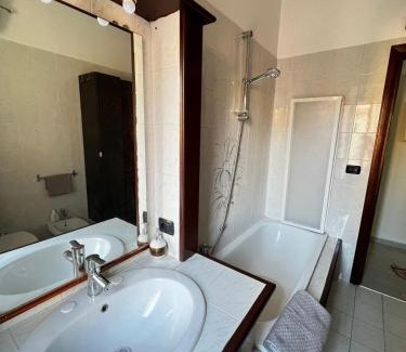Quartiere XXIII Alessandrino Apartment | Francesco's Rhome
