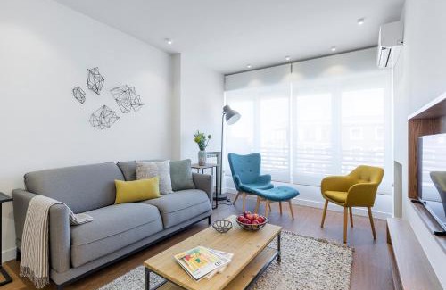 Salamanca Apartment | Francisco Silvela Apartment by Flatsweethome