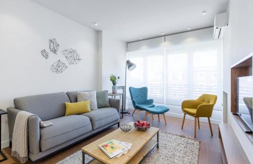 Salamanca Apartment | Francisco Silvela Apartment by Flatsweethome