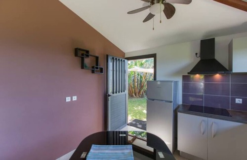 Grande Anse Ski Chalet | Frangipani house, quiet garden and SPA