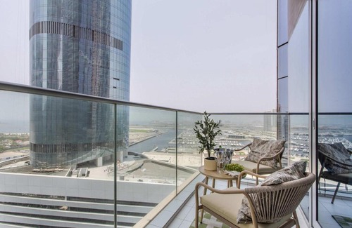 Trade Centre 1 Apartment | Frank Porter - Damac Heights