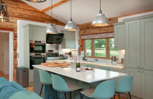 Lifton House | Frankaborough Lodge