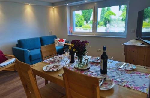 Großhabersdorf Apartment | Frankenherz-Apartments - Premium Wohnung mit Terrasse, nahe Playmobil-Funpark & zur Messe, Self-Check-In