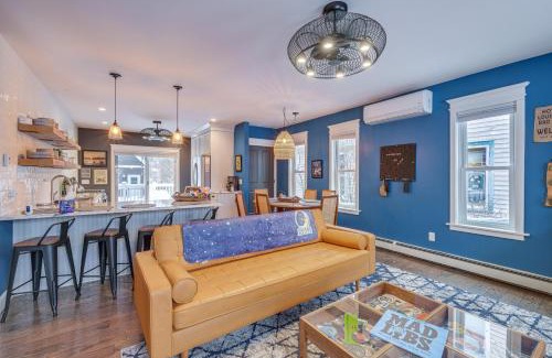 Frankfort House | Frankfort Vacation Rental Less Than 1 Mi to Lake Michigan!