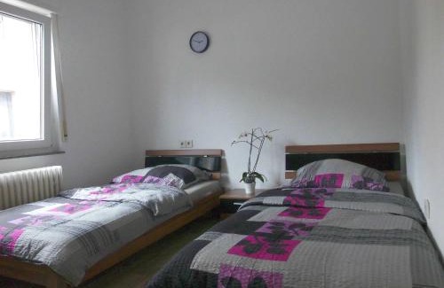 Kelsterbach Apartment | Frankfurt Airport & Fair Apartment