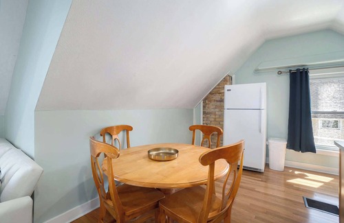 Grand Haven Apartment | Franklin Manor at Grand Harbor 200-4