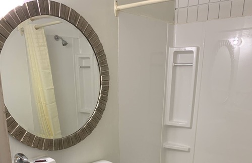 Assiniboia Hotel | Franklin Motel